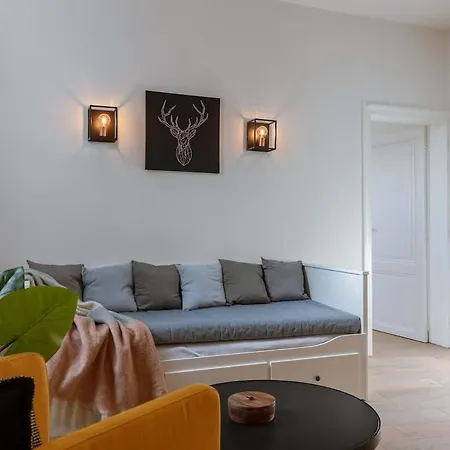 Huswell - Spacious In The Historic Center Of Appartement *