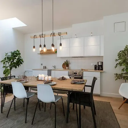 Apartament Casiola - Spacious In The Historic Center Of Gandawa