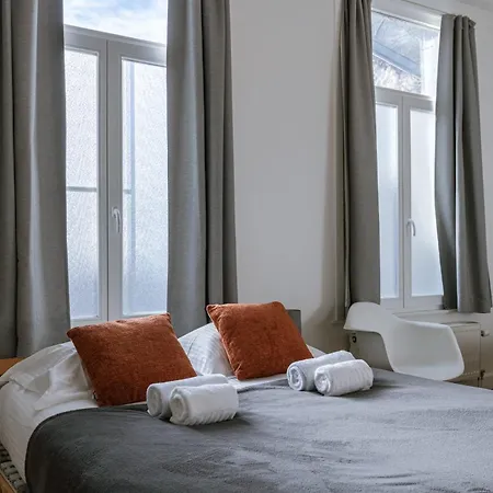 Apartment Huswell - Spacious In The Historic Center Of